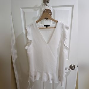 Banana Republic White Top XL